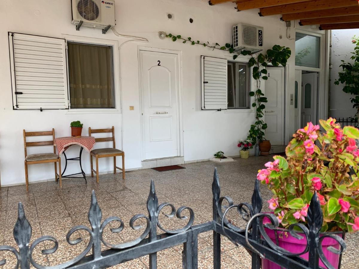 Alexandras Appartments Igoumenitsa Exterior foto